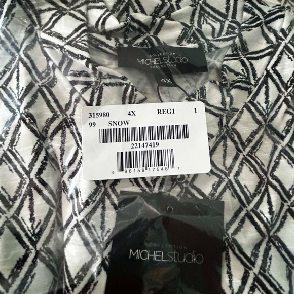 TOP, SLEEVELESS, SNOW (Black & White), SIZE 4X, LINEN TEXTURE, MICHEL STUDIO for - Picture 3 of 8